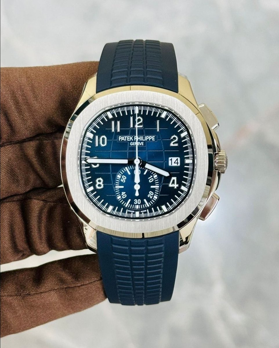 TimekeepersHub's tweet photo. Patek Philippe Aquanaut Ref. 5968G https://t.co/uILBP7ypuA