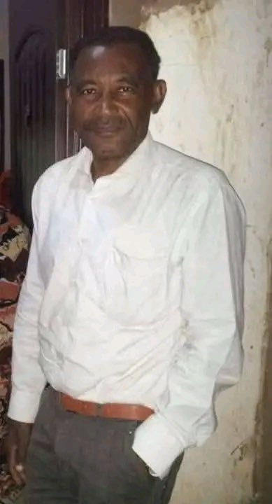 sudan_doctors's tweet photo. Sudan’s Doctors for Human Rights have issued an appeal for a missing doctor. His family and friends have lost contact with him since the outbreak of the armed conflict in Khartoum.
https://t.co/buezl5NHie

https://t.co/LY1jMHlYN0
#sudan @YasarHammor @Sarajalilo @WailAbdu https://t.co/DESSf2LsUH