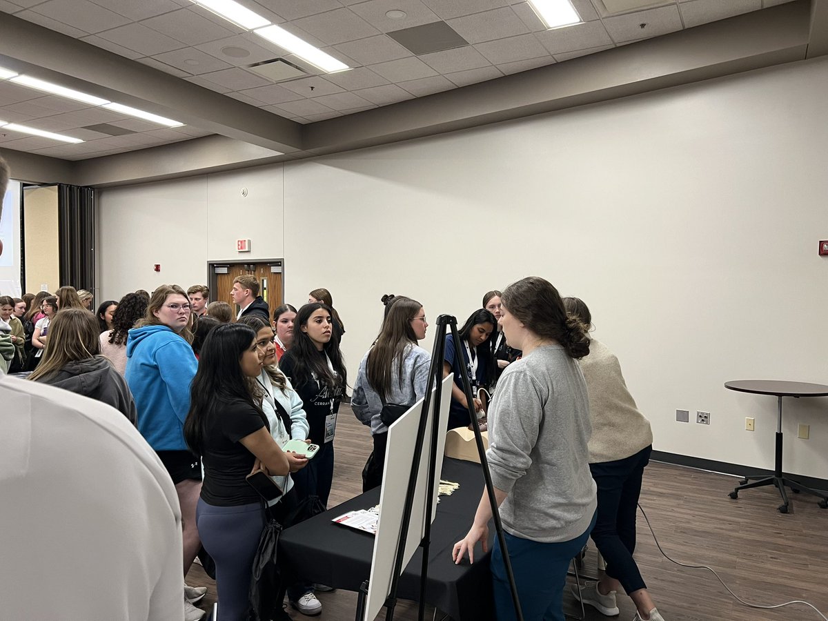 yorkscienceguy's tweet image. #yorkdukes meet UNMC at UNK #sciencerocks