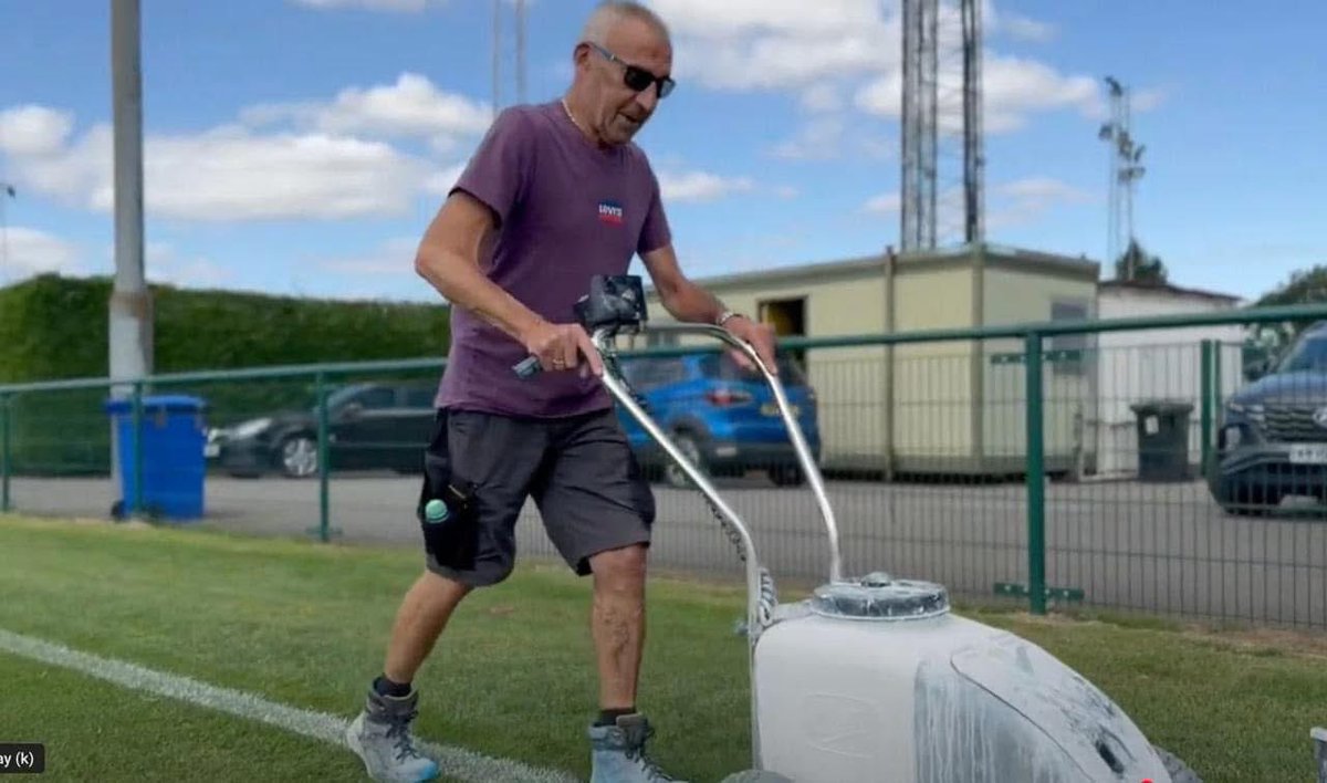 Deeping Rangers FC (@deepingrangers) on Twitter photo Mac Pagets family have informed us that his funeral will be on Monday 14th April, 3pm at South Lincs Crematorium at Surfleet Spalding.
RIP Mac
<a href="/spaldingsport/">Spaldingsport</a> <a href="/DeepingSSClub/">Deeping Sports & Social Club</a> <a href="/BeInDeeping/">Rather Be In Deeping</a> <a href="/utdcos/">UCL</a> Mac Pagets family have informed us that his funeral will be on Monday 14th April, 3pm at South Lincs Crematorium at Surfleet Spalding.
RIP Mac
<a href="/spaldingsport/">Spaldingsport</a> <a href="/DeepingSSClub/">Deeping Sports & Social Club</a> <a href="/BeInDeeping/">Rather Be In Deeping</a> <a href="/utdcos/">UCL</a>