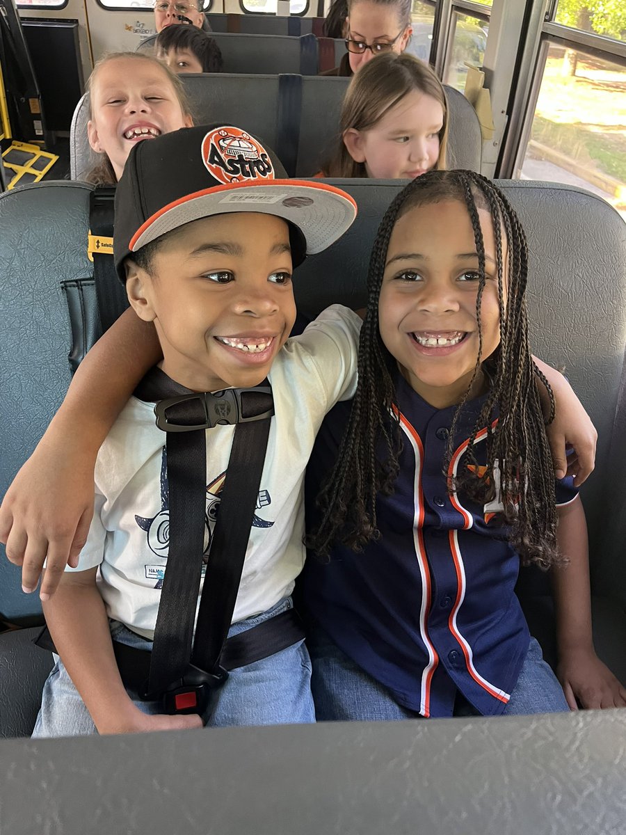 Happy Field Trip Day!! <a href="/DaikinPark/">Daikin Park</a> here we come!! <a href="/HumbleISD_FCE/">Fall Creek Elem</a> #CardinalPride #busridefun
