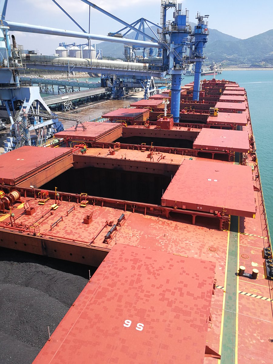 #Coal is beautiful! As U.S. tariffs reshape global trade and demand for #coal rises, $USEA is strategically positioned to leverage evolving trade and limited fleet supply with a diversified fleet of #Capesize, #Kamsarmax and #Panamax. 
#UnitedMaritime #DryBulk #Shipping