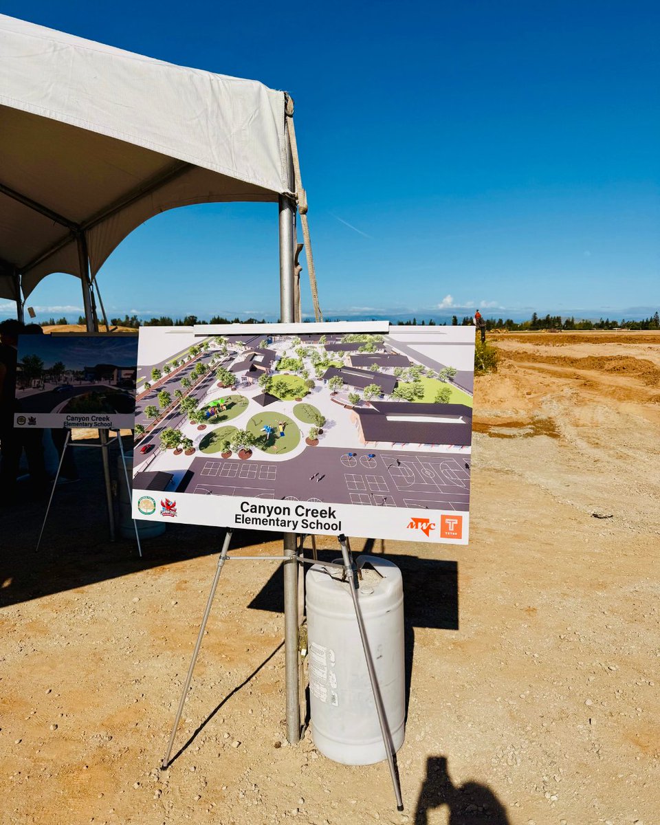 Madera County is expanding! MCEDC attended the Canyon Creek Elementary Groundbreaking yesterday located in Riverstone, presented by Golden Valley Unified School District and Lennar Homes. The school is opening Fall 2026!
.
.
.
#groundbreaking #newschool #maderacounty