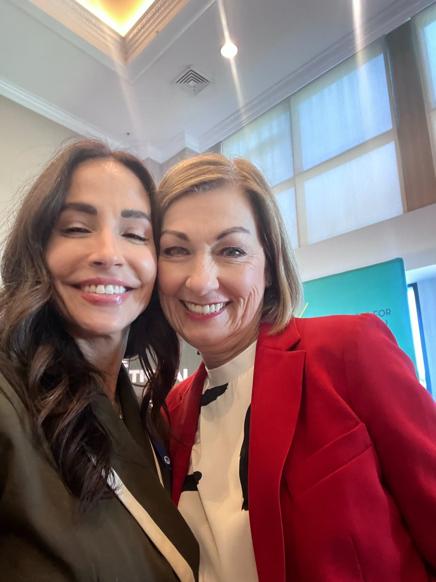 cristina_gw's tweet photo. (🧵1/2)
#ASUGSV2025 exceeded all expectations! Insightful panels, meaningful connections, and a powerful reminder of why we do this: students & families come first. Our mission transcends politics. Staying uncentered, committed, and ready to continue the work.
#DropoutRecovery https://t.co/NjT0aPfTrw