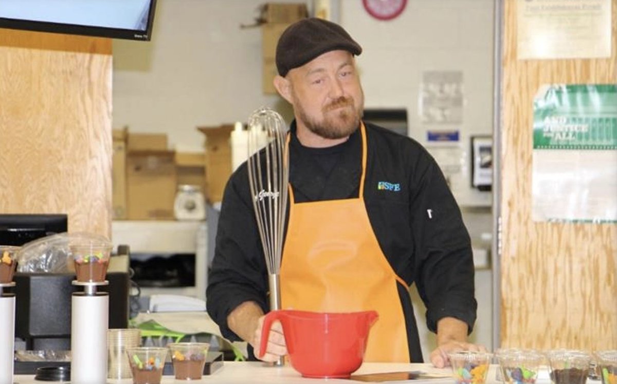 🧑‍🍳 Find out what's cooking in KSD by reading the Spring 2025 edition of the SFE newsletter! ➡️ ksdr1.net/wp-content/upl…