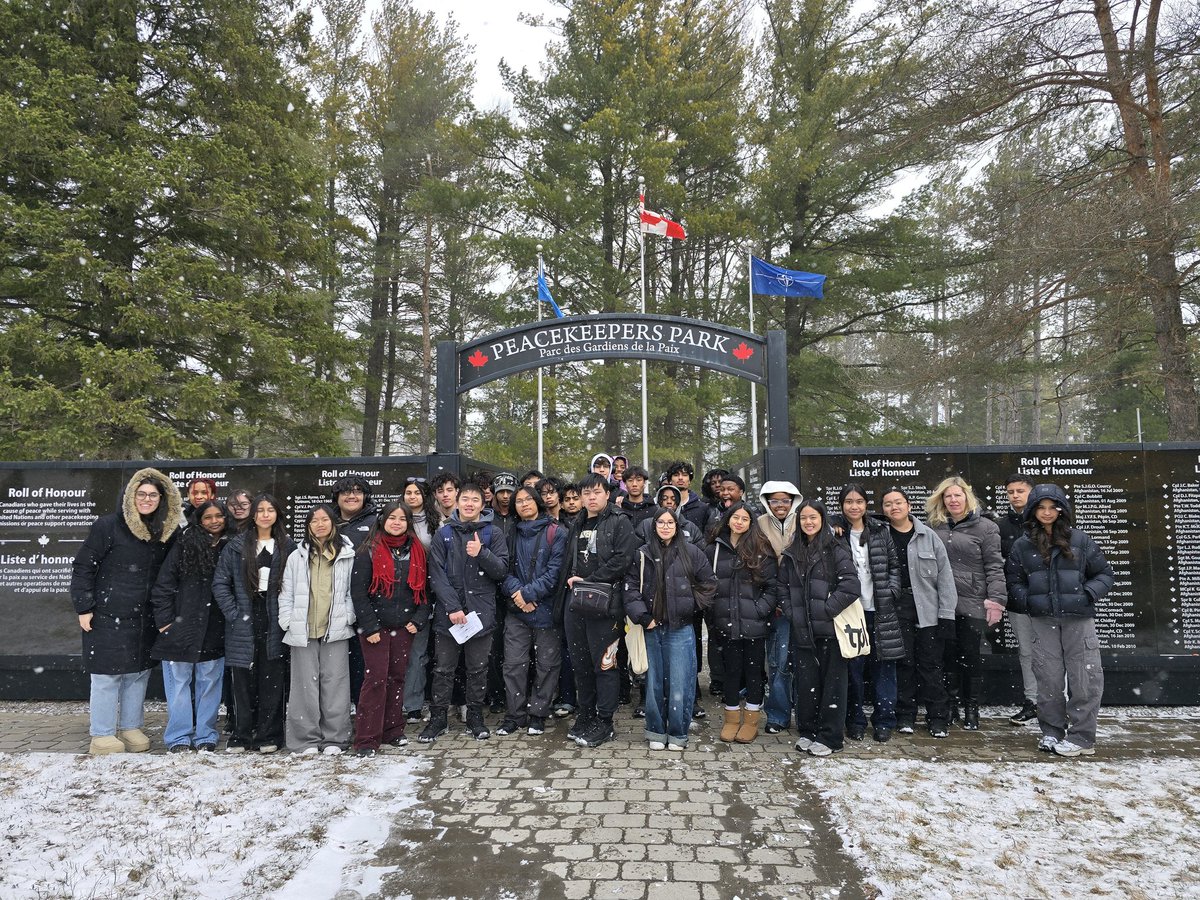 dimillo82's tweet photo. On April 1st &amp; April 8th, @FLCHS_TCDSB grade 10 Canadian history students went to @CanadianForces Base Borden to explore museum artifacts, WWI training trenches and Peacekeeper's Park https://t.co/kOweLa5C6D