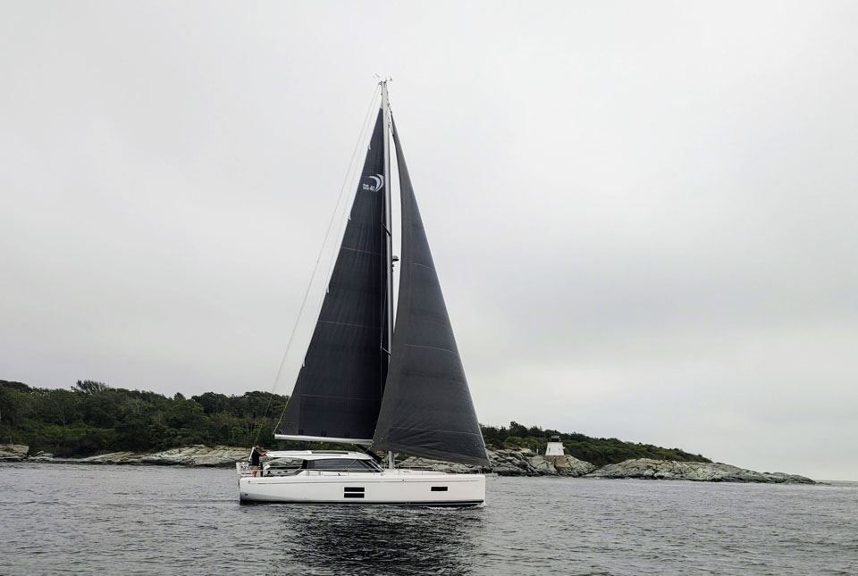 Have a look at the Moody DS41, LYDIA. She has had a price reduction. Asking US$675,000. Lying Charleston, SC, USA. berthoninternational.com/yacht-sales-br… #sailing #yachtforsale #yachting #yachtbroker