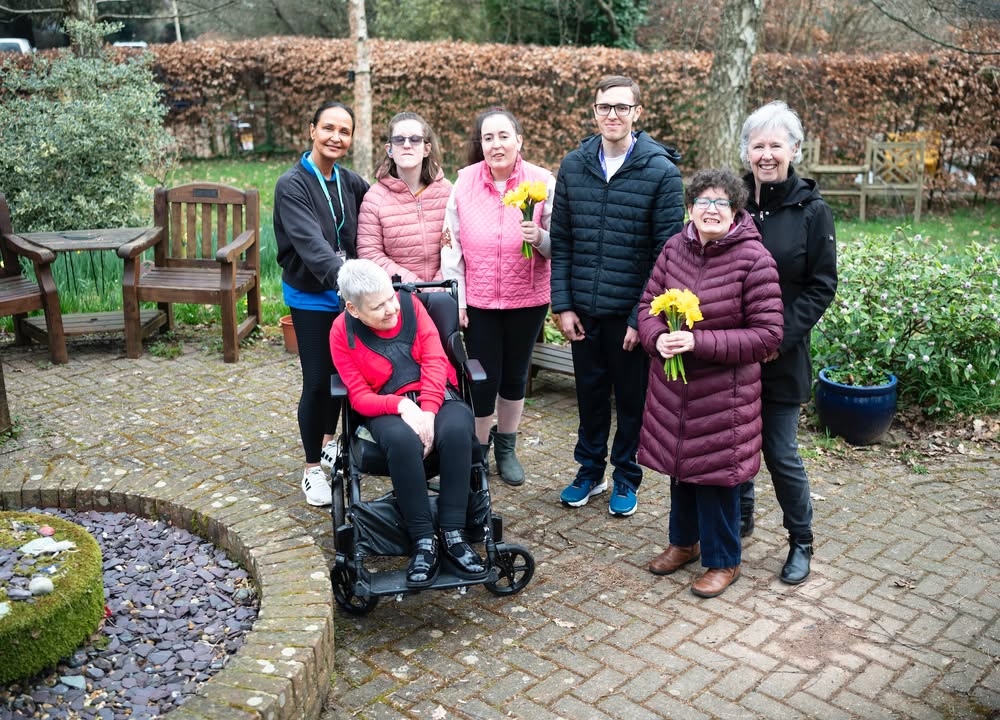 🌱 It’s #CommunityGardenWeek! Huge thanks to the amazing Farncombe Community Garden #volunteers for a lovely visit + talk with our Skills Centre #gardening group 🌼

We’re so lucky to have this beautiful space on our doorstep — nature really does boost wellbeing! 🌿
