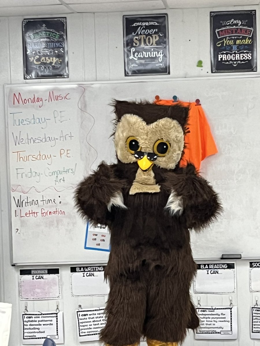 BelgradeStBank's tweet photo. We had such a blast today at Richwoods R-7 Wildcats for Teach Kids to Save! 😎🦉💰

#TeachChildrenToSave #FinancialLiteracyMonth #TCTS #TheOtherLiteracy #CoolOwlKids https://t.co/4g7D0UB6g4