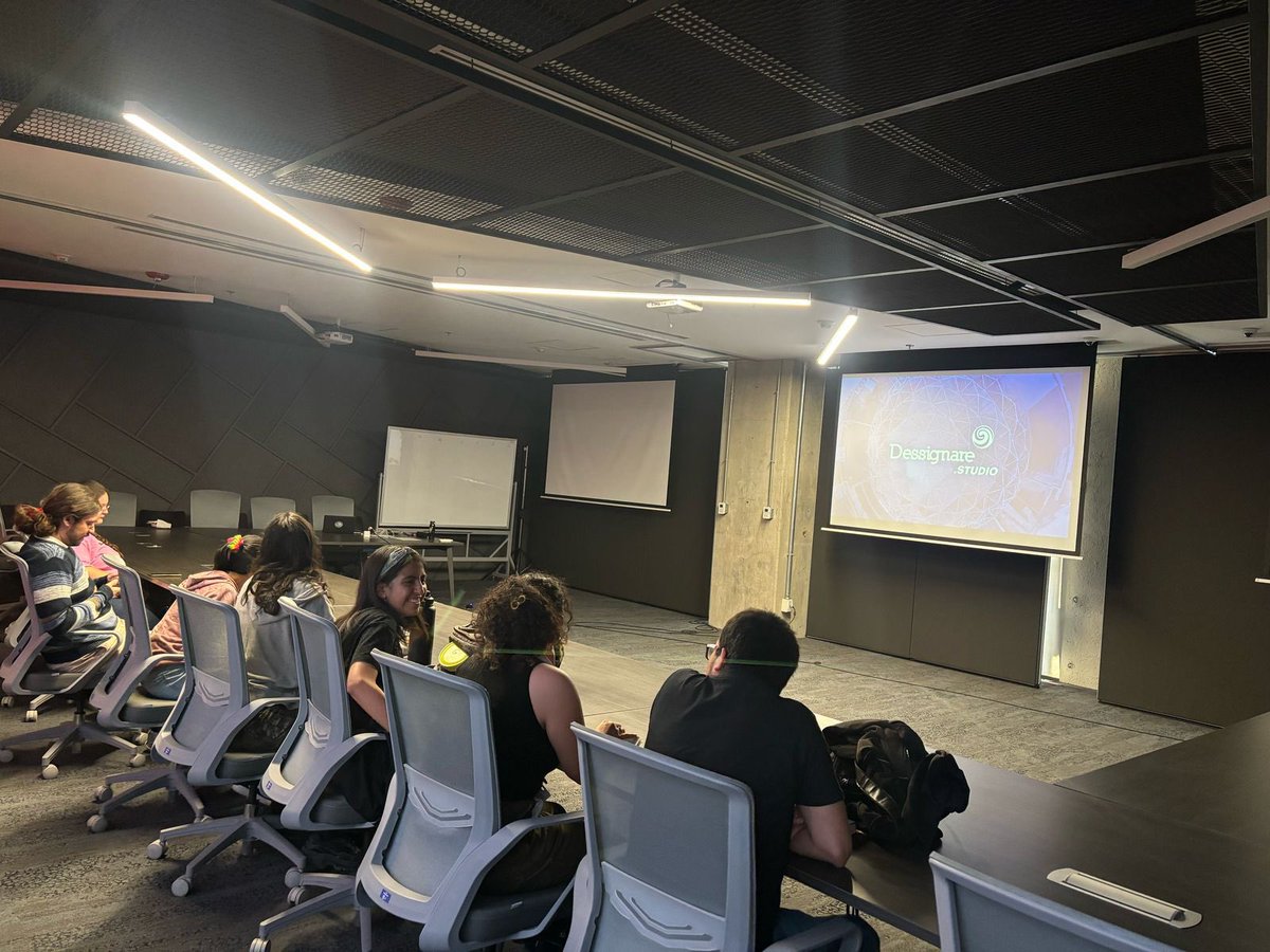 Pixelatl (@pixelatl) on Twitter photo Arrancan los talleres del #Shortway Campus.
En la imagen, el taller de Vision Board impartido por <a href="/Dessignare/">Dessignare Media</a>
Todavía puedes inscribirte a las conferencias presenciales de la tarde. Son gratis!
Registro: animotora.com/formulario Arrancan los talleres del #Shortway Campus.
En la imagen, el taller de Vision Board impartido por <a href="/Dessignare/">Dessignare Media</a>
Todavía puedes inscribirte a las conferencias presenciales de la tarde. Son gratis!
Registro: animotora.com/formulario