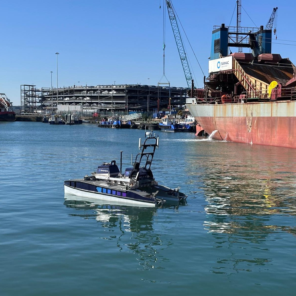 📍It’s been another fruitful day at #OceanBusiness catching up with partners including <a href="/saildrone/">Saildrone</a> and <a href="/OrpheusOcean/">Orpheus Ocean</a>. 

We’ve also been making valuable new connections at and even found time to watch the survey robots at work! 🤖



Come see us at V1E in the dockside marquee.