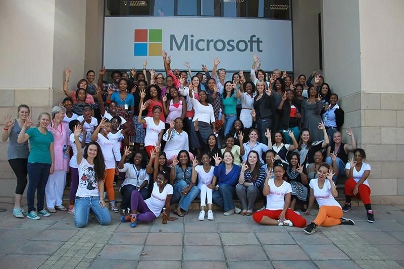 MSFTAdoption's tweet image. "The Importance of the *Microsoft Community* at @Microsoft's 50th Anniversary" by @Karuana Gatimu.

Take a scroll through history 📜 techcommunity.microsoft.com/blog/community…

🟥🟩
🟦🟨#Microsoft50 💻
#CommunityLuv ❤️💚💙💛