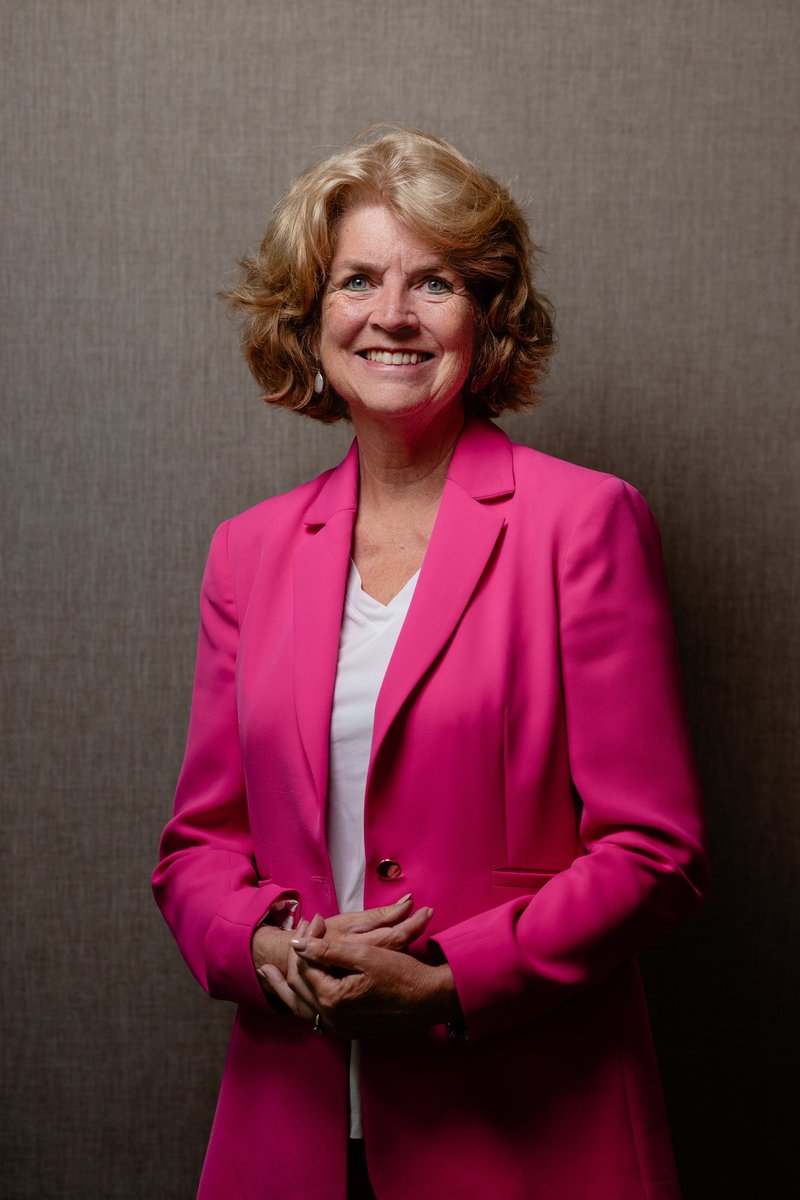 D.V. Dinsdag 15 april is er van 12.30-13.15 een bijeenkomst. Spreker is <a href="/jannybakker/">Janny Bakker</a> (Eerste Kamerlid <a href="/cdavandaag/">CDA</a>). Thema: ‘Wijs met rijkdom’. Ds. <a href="/JRvanVugt_vdm/">🇮🇱 J.R. van Vugt vdm 🇮🇱, 🤟 🕎</a> leidt de dienst. Locatie: Waalse Kerk te Den Haag. Welkom allen!