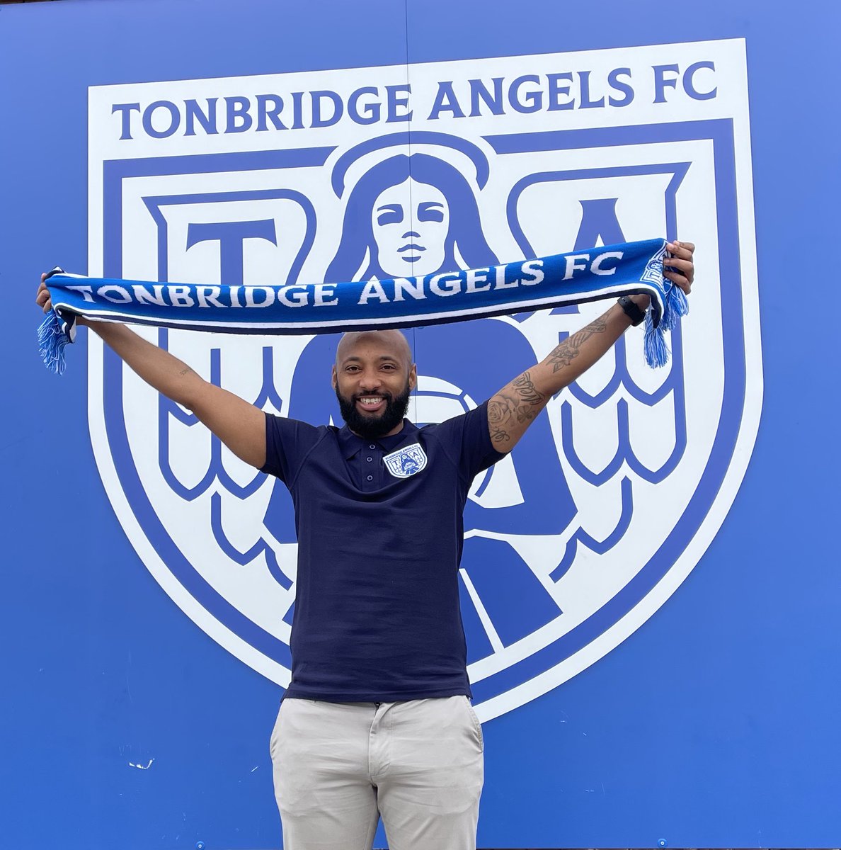 😇 | 𝗡𝗘𝗪 𝗠𝗔𝗡𝗔𝗚𝗘𝗥 𝗔𝗡𝗡𝗢𝗨𝗡𝗖𝗘𝗠𝗘𝗡𝗧

We are delighted to announce the appointment of Craig Nelson as the Angels’ manager for next season

Welcome to Longmead, Craig!

tonbridgeangels.co.uk/first-team-new…