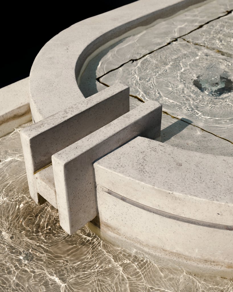 JasonBaths's tweet image. Water has healing powers. Whether still or moving, it has the ability to relax and revitalize, offering a peaceful escape from the stresses of everyday life. 💧