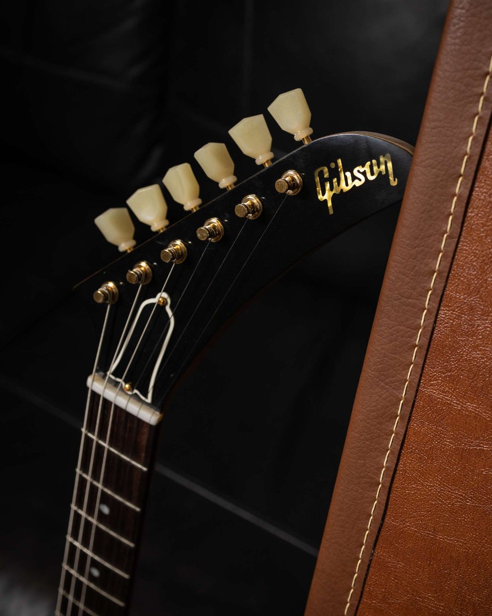 Gibson Custom Shop tweet media
