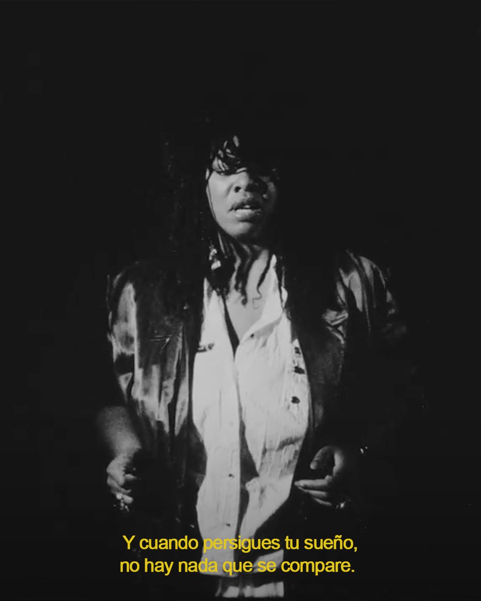 PimientaFilms's tweet photo. ✨ Falta menos de un mes para conocer la historia de Q Lazzarus contada por ella misma.

🐎”Goodbye Horses: Las muchas vidas de Q Lazzarus”🐎
30 de abril en cines. #PimientaDistribución https://t.co/F5gErj8AgK