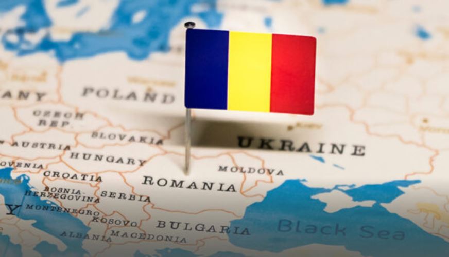 DefenseMirror's tweet photo. Diehl Aviation Expands Into Romania with New Aircraft Components Facility::
https://t.co/m7UFxQ1KvW
#DiehlAviation #RomaniaAerospace #AircraftProduction #AviationIndustry #AerospaceManufacturing #AviationNews #GlobalExpansion #AviationComponents #RomaniaBusiness #EUManufacturing #AerospaceGrowth #SupplyChain