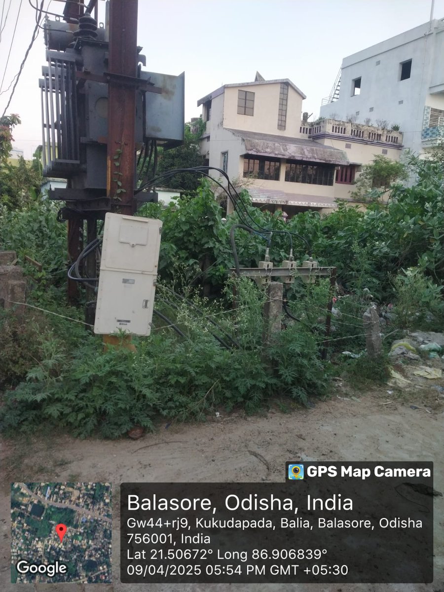 9040801868's tweet photo. @tpnodl_balasore Nuasahi,Housing Board Colony Balia  not covered Transfer It fully open with dangours for Villagres and Little kids. kindly do needful covered https://t.co/xXRk6iQ1ky