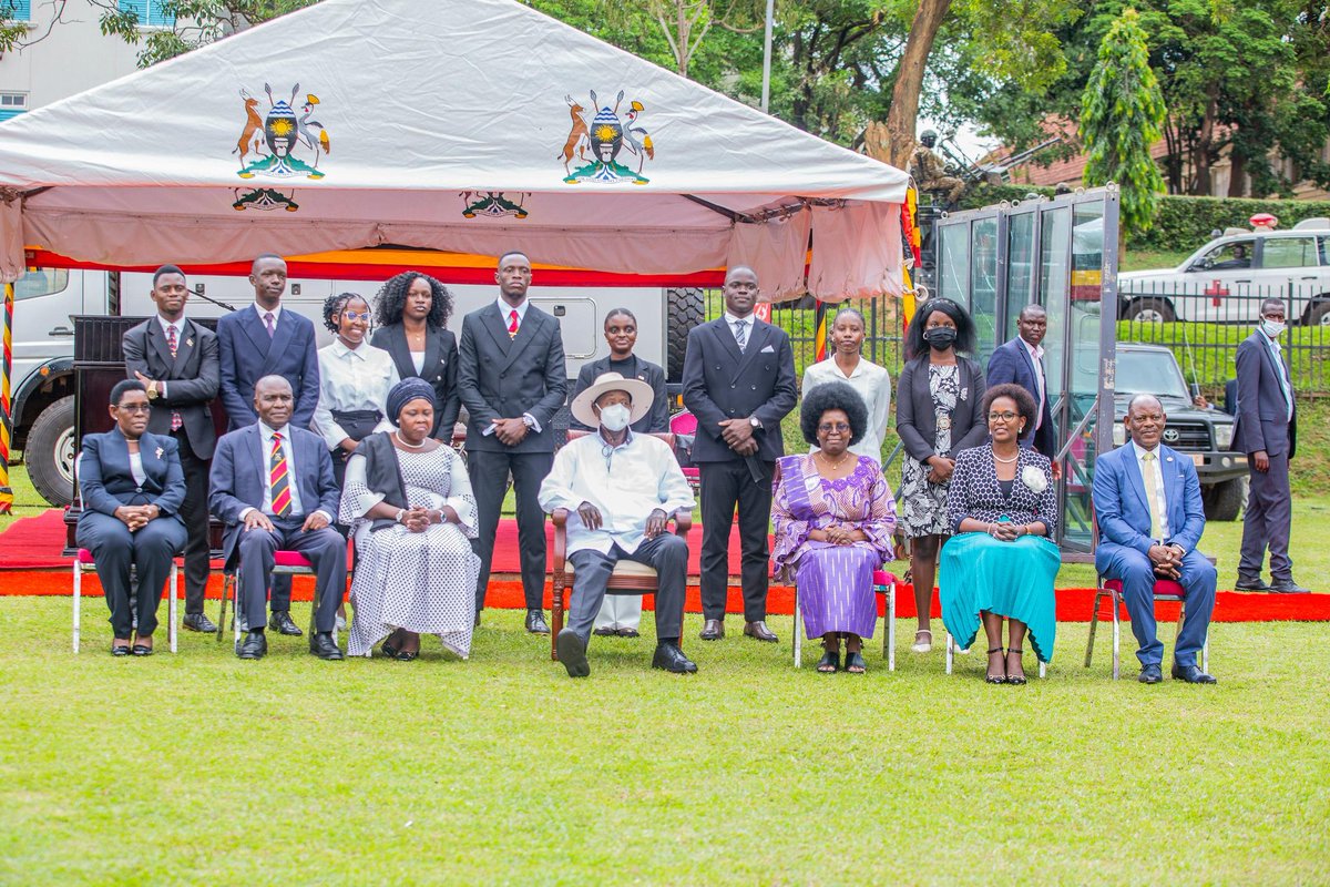 My Guild President is a student leader and not a political party pleaser much as he is born from a political family. 🤝
#LetsGetHeard 
#ChurchillSsentamu