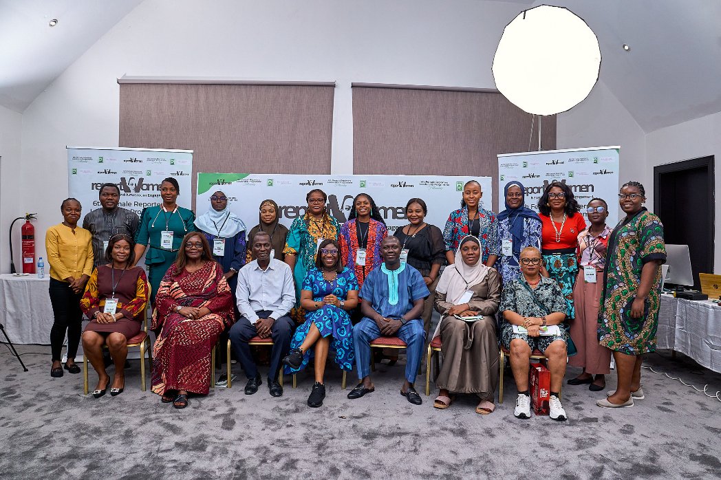 WSoyinkaCentre's tweet photo. #ICYMI: The 6th #ReportWomen #FRLP Fellowship has begun with a 3-day training in Lagos. 12 female reporters from 12 newsrooms are now on a 6-month journey to strengthen their leadership, investigative journalism and women-focused storytelling.
Read more: https://t.co/IflTIBHa0V https://t.co/zf4BSZmYcr
