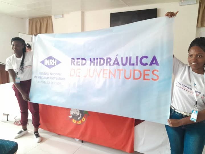 MeyvisEstevezE's tweet photo. Ha nacido la Red Hidráulica de Juventudes, que busca unir esfuerzos, compartir conocimientos y promover acciones en beneficio del sector y de las nuevas generaciones. Hay mucho de compromiso, de deseos de hacer y aporte de sus integrantes. Cuenten con nuestra @UJCdeCuba. https://t.co/jAiWiz06ru