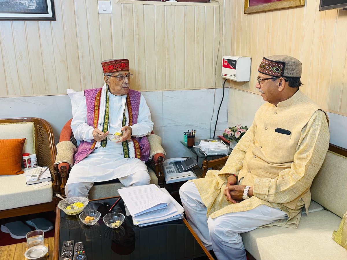 Murli Manohar Joshi (@drmmjoshibjp) on Twitter photo श्री वीरेंद्र दत्त सेमवाल, उपाध्यक्ष हथकरघा एवं हस्तशिल्प विकास परिषद (राज्य मंत्री दर्जा) उत्तराखंड सरकार मनोनीत होने पर मेरे आवास पर आकर भेंट की।<a href="/VirenderduttBjp/">Virender Dutt Semwal</a> श्री वीरेंद्र दत्त सेमवाल, उपाध्यक्ष हथकरघा एवं हस्तशिल्प विकास परिषद (राज्य मंत्री दर्जा) उत्तराखंड सरकार मनोनीत होने पर मेरे आवास पर आकर भेंट की।<a href="/VirenderduttBjp/">Virender Dutt Semwal</a>