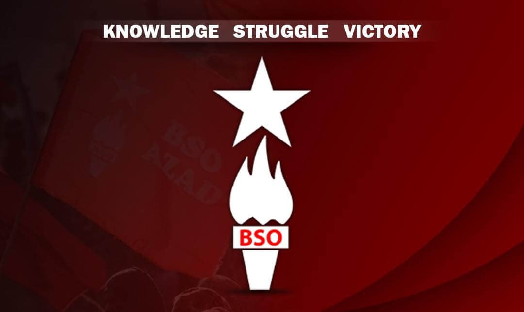 ZrumbeshEnglish's tweet photo. We pay tribute to the martyrs of Murgaap for their great sacrifices. BSO Azad.
#MartyrsOfMurghaap
Click here for more; https://t.co/26ZzmWlqT6 https://t.co/9mqdENOlSs