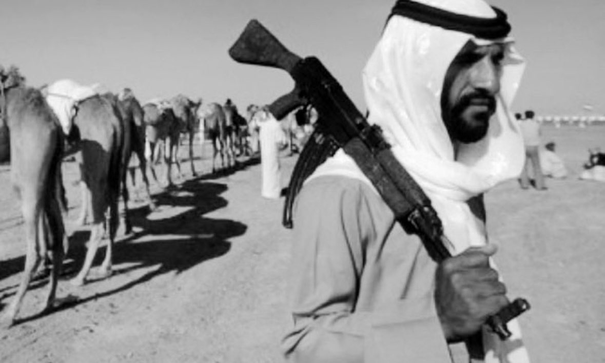 يالله عليك ولا على اللي ما يسدّون اللزوم
حتى اللي والله والنعم يالله عليك ولا عليه"