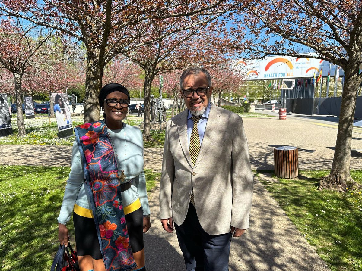 Winnie Byanyima (@winnie_byanyima) on Twitter photo 📣 <a href="/DrTedros/">Tedros Adhanom Ghebreyesus</a> and I agree: health is a human right.
<a href="/UNAIDS/">UNAIDS Global</a> <a href="/WHO/">World Health Organization (WHO)</a>
#GlobalSolidarity #WeStandTogether #EndAIDS #HealthForAll #HopefulFutures 📣 <a href="/DrTedros/">Tedros Adhanom Ghebreyesus</a> and I agree: health is a human right.
<a href="/UNAIDS/">UNAIDS Global</a> <a href="/WHO/">World Health Organization (WHO)</a>
#GlobalSolidarity #WeStandTogether #EndAIDS #HealthForAll #HopefulFutures