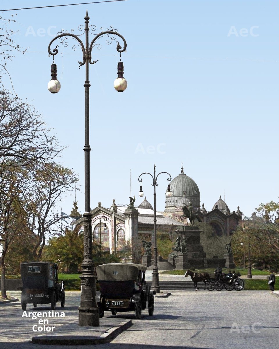 Argentinaacolor's tweet image. Escena de majestuosidad atemporal del perdido Pabellón. Buenos Aires. Foto c. 1920.
