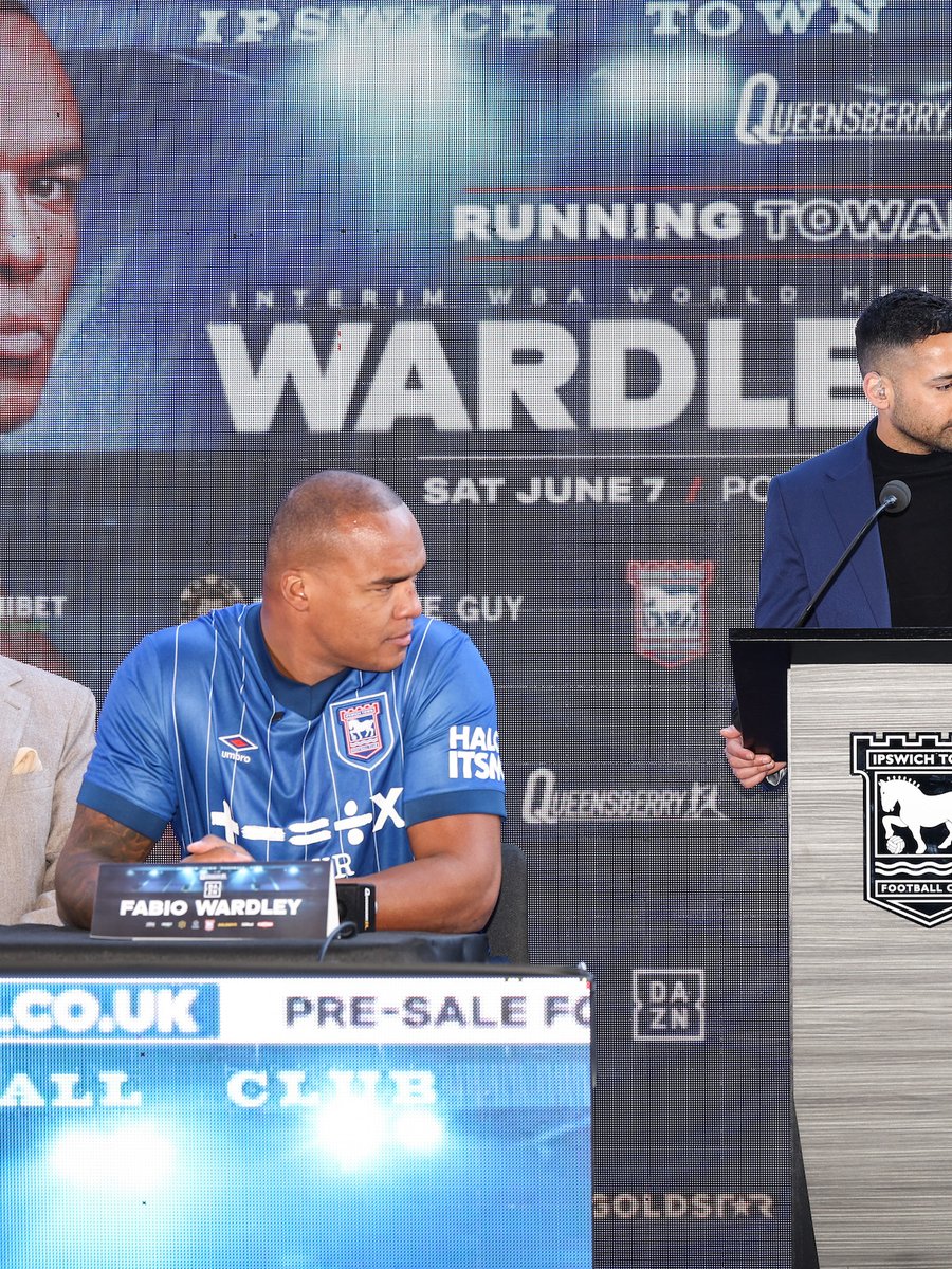 Integauto's tweet image. 4/4 A huge thank you to @FabioWardley and his brilliant team @CreightiveCo for sharing these fantastic shots from Monday’s press conference at Portman Road 📸👏 #WardleyMiller #FabioWardley #IntegrityAutomotive #PortmanRoad #FightNight #IpswichBoxing