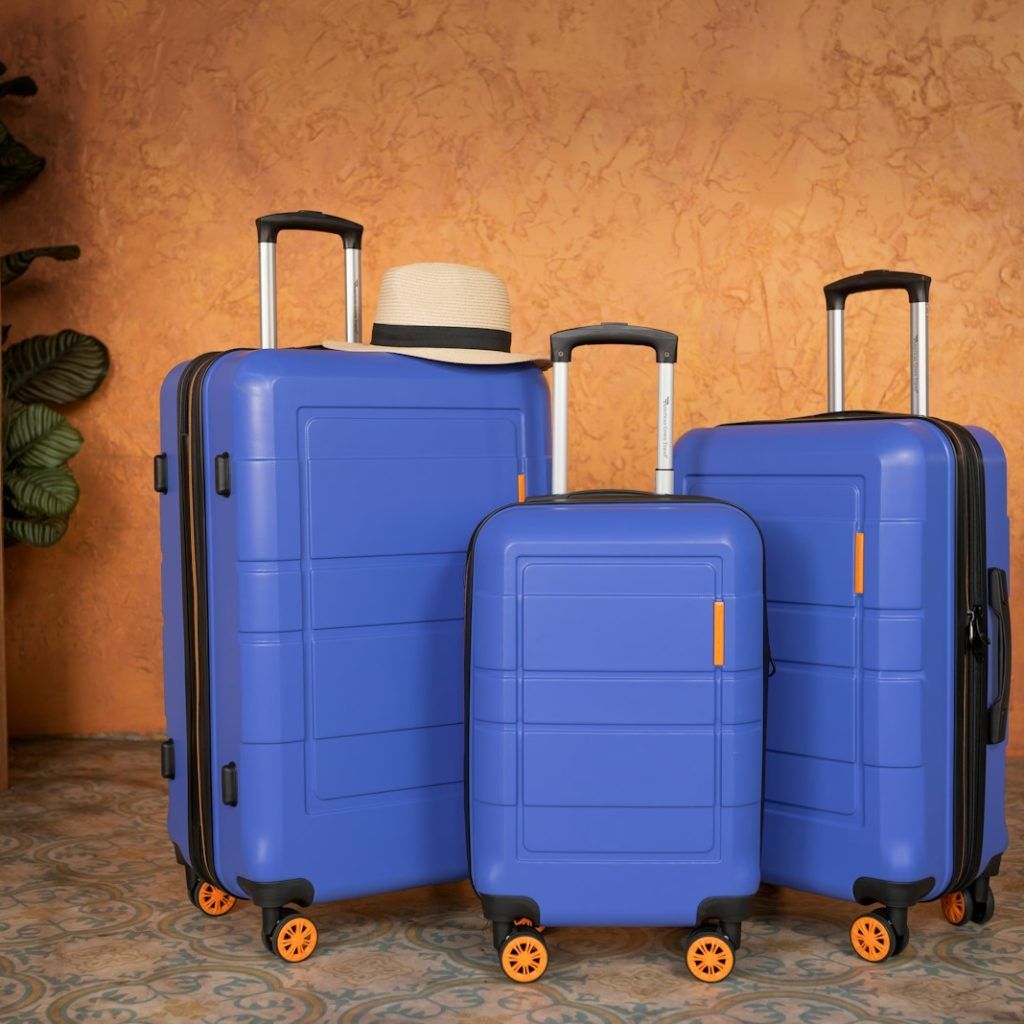 American Airlines Simplifies Baggage Claim Process on Some International Flights | Read More from <a href="/TheJetSetTV/">The Jet Set</a>: thejetset.com/travel/article… #travel #avgeeks #avgeek #crewlife #news #tjstv