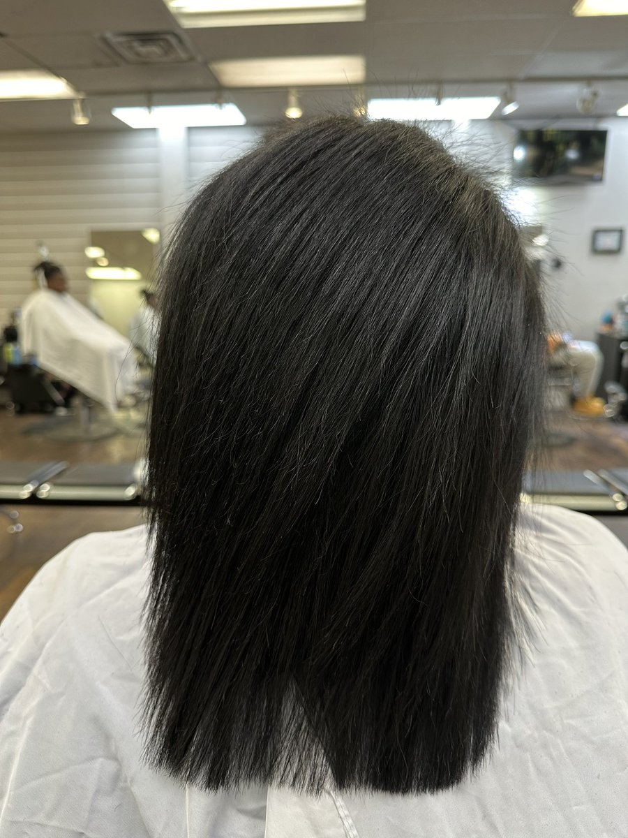 SumerAmour's tweet photo. Most breakage happens before your next style—during the takedown.
That’s why I offer gentle, professional takedown services to protect your hair and scalp.
Book “Amour’s New Beginnings” and let’s start fresh—with care.
https://t.co/eklFHcrAAg
#NaturalHair #PhillyStylist https://t.co/JSRYmADnIg