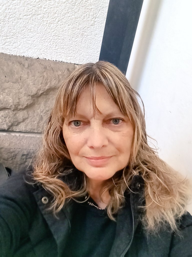 KarinArcus_ok's tweet image. La filosofía puede salvarlos de creer en lo que impone la cultura y el poder reinante

Explicada de manera clara y haciendo desarrollar el pensamiento crítico de los alumnos, las clases deberían ser participativas, existiendo filosofía como materia en la escuela secundaria (...)
