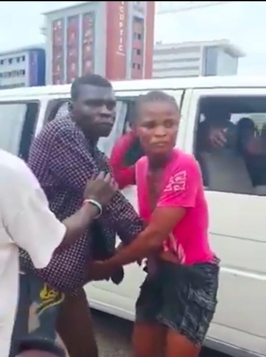 JUST IN: The Lagos State Police Command has arrested one Friday Onu, who was seen in a viral video on the Lekki-Epe Expressway assaulting Mrs Yetunde Amole in an attempt to steal her car battery.

Nice 👍🏿