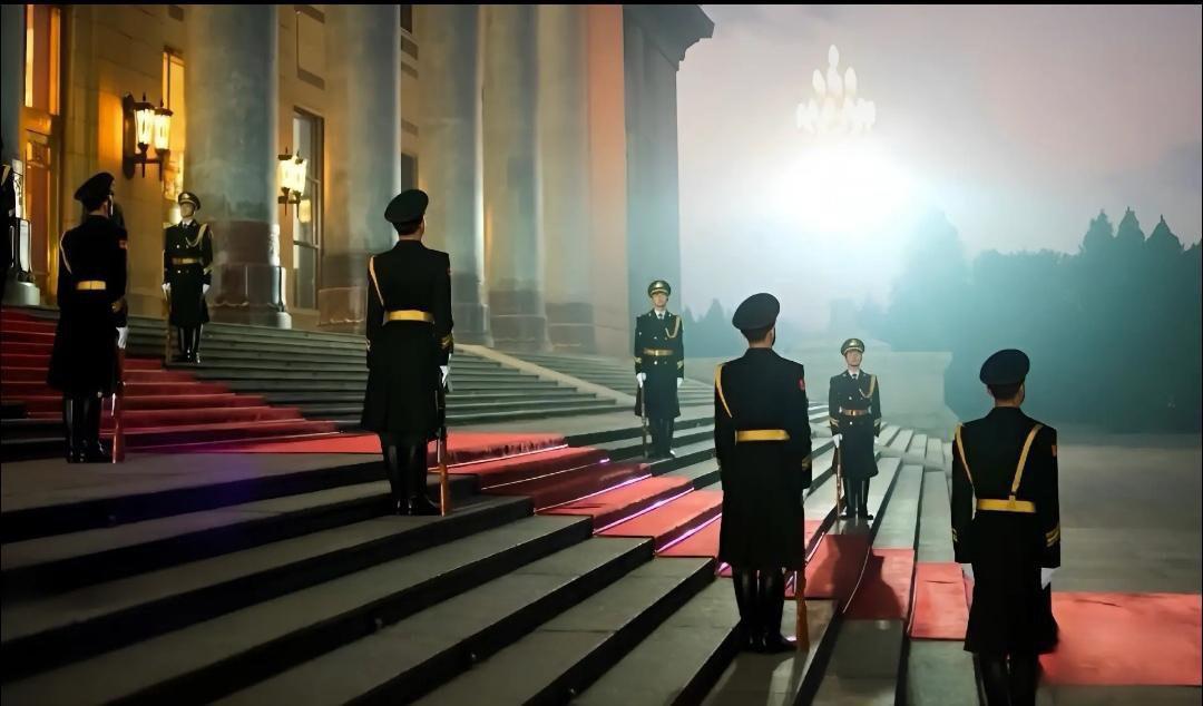 Vito_168's tweet image. 贸易战？川普对不起，你中了东方大国的伏击圈。东大真实经济规模相当于美国1.3倍。美元根基动摇，拿住BTC。

本轮贸易战开打伊始，我们都发现东大的反制速度异常快速干脆。与第一次中美贸易战期间形成了鲜明对比，不再派出贸易代表协商，没有元首通话。…