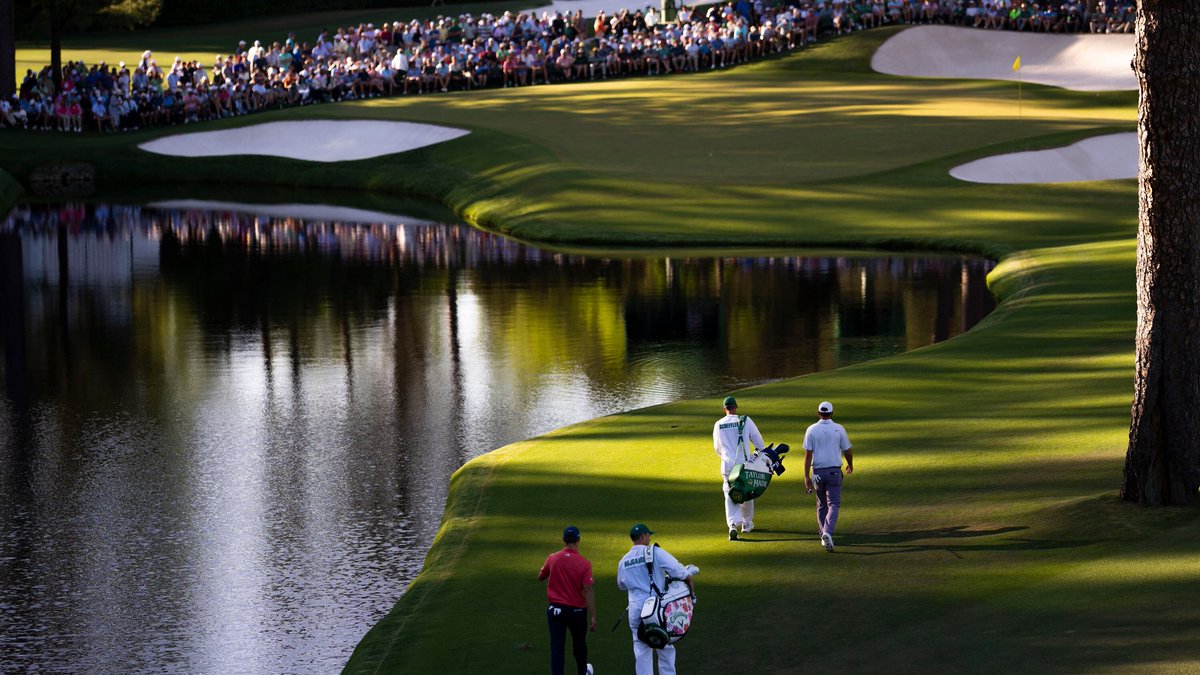 BendelowGreens's tweet photo. My advice to all parents with toddlers and you want them to like golf.  You don’t need to spend $1,000’s of dollars on clubs and lessons.

1. Buy a $25 set of Little Tikes clubs
2. Buy foam balls and throw the plastic ones away
3. Leave golf on TV.

Kids are literal sponges at that age, they are very good at mimicking.  Don’t force it, show them the correlation, just leave the set by the tv and watch. Don’t worry about grip, swing or anything. Toddlers watching is the better than any parent or pro coaching. You will thank me 😉