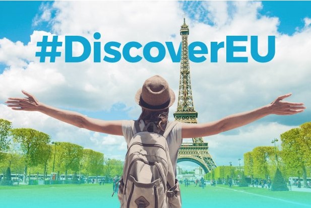 ¿Has nacido entre el 1 de julio de 2006 y el 30 de junio de 2007 y vives en uno de los países de la #UE o en un tercer país asociado a #Erasmus+?
¡Prepárate para descubrir #Europa!

#DiscoverEU te ofrece la posibilidad de explorar la diversidad de Europa.

lc.cx/ocArwI