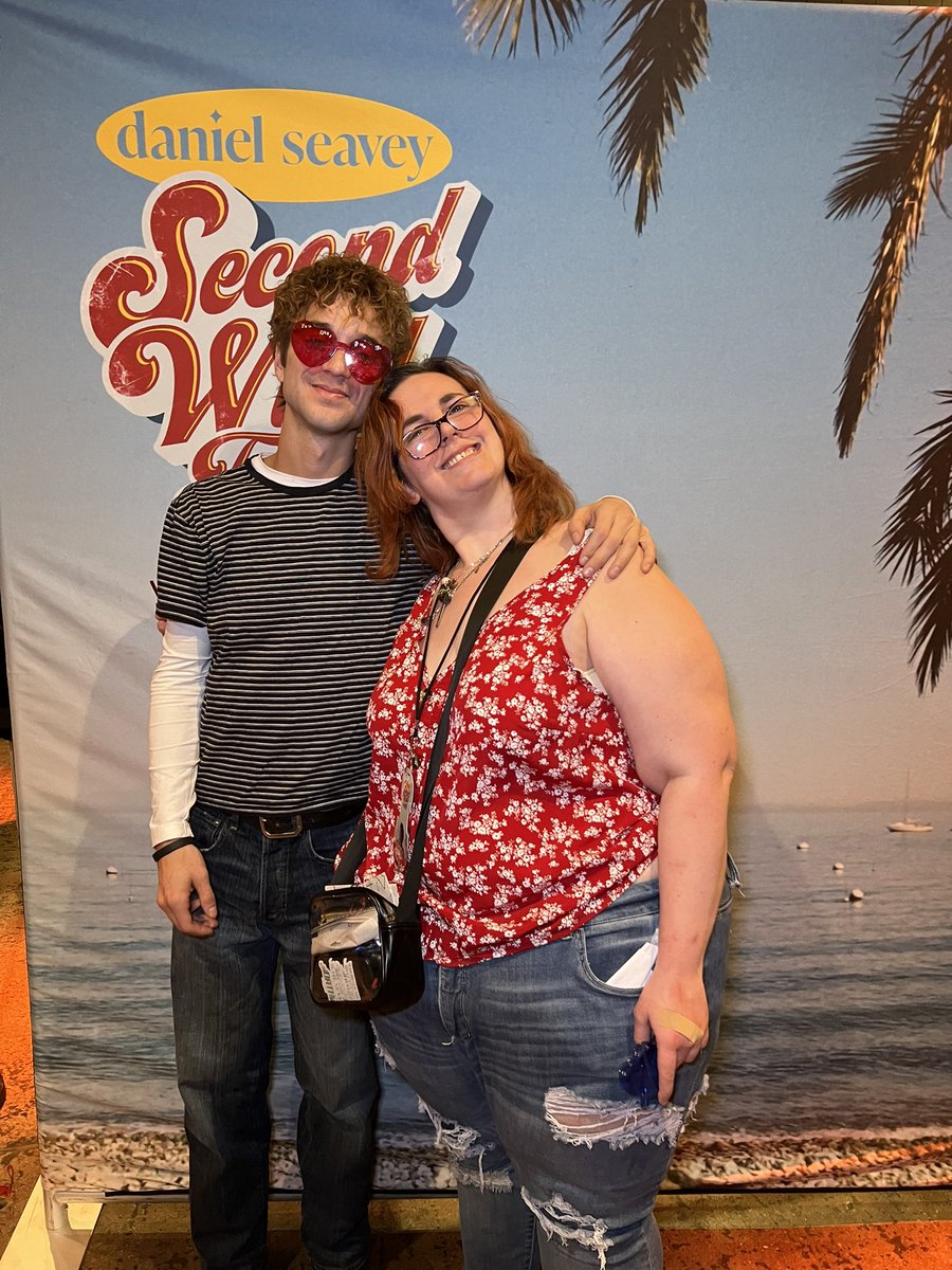 Elise stands with Cynthiana!! 💚 tweet media