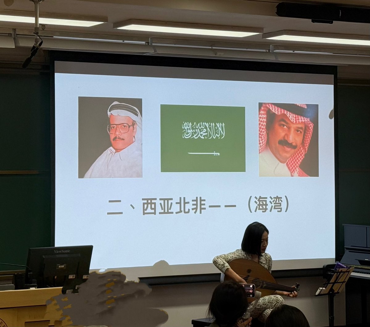 Joo_Zhao's tweet photo. Full ppt 😂 https://t.co/WyNaZTv0HQ