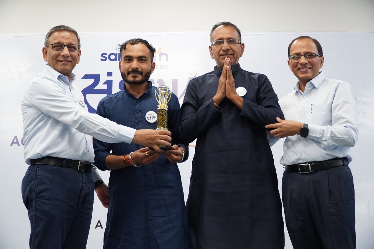 SamarthJeweller's tweet photo. Samarth Jewellery successfully held its Annual General Meeting, reflecting on milestones, growth, and future goals. Here's to another year of brilliance and trust! 💎

✨ #AGM #SamarthJewellery #BusinessGrowth #Teamwork https://t.co/W00y8M6wkC