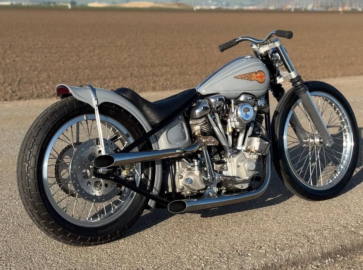 LowbrowCustoms's tweet photo. Some true style right here from @aaronelliott at AE Custom Cycles #shovelhead #cone #mag #sleeek #chop #ripper #lanesplitter https://t.co/CQpKt1jbvy