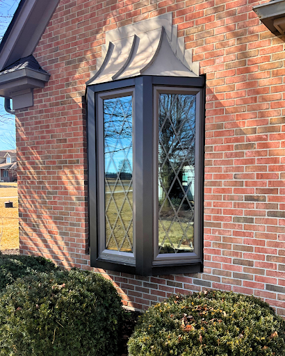 ThermalGard4273's tweet image. Talk about a unique window! Would you add this to your home? 👀🪟

#BayWindow #CustomWindow #ThermalGard #DudleyPack🐾