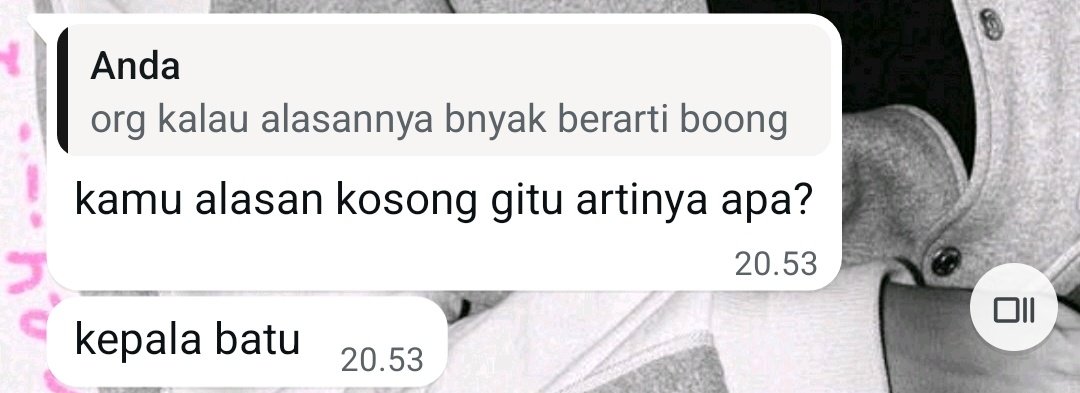 derena tweet media