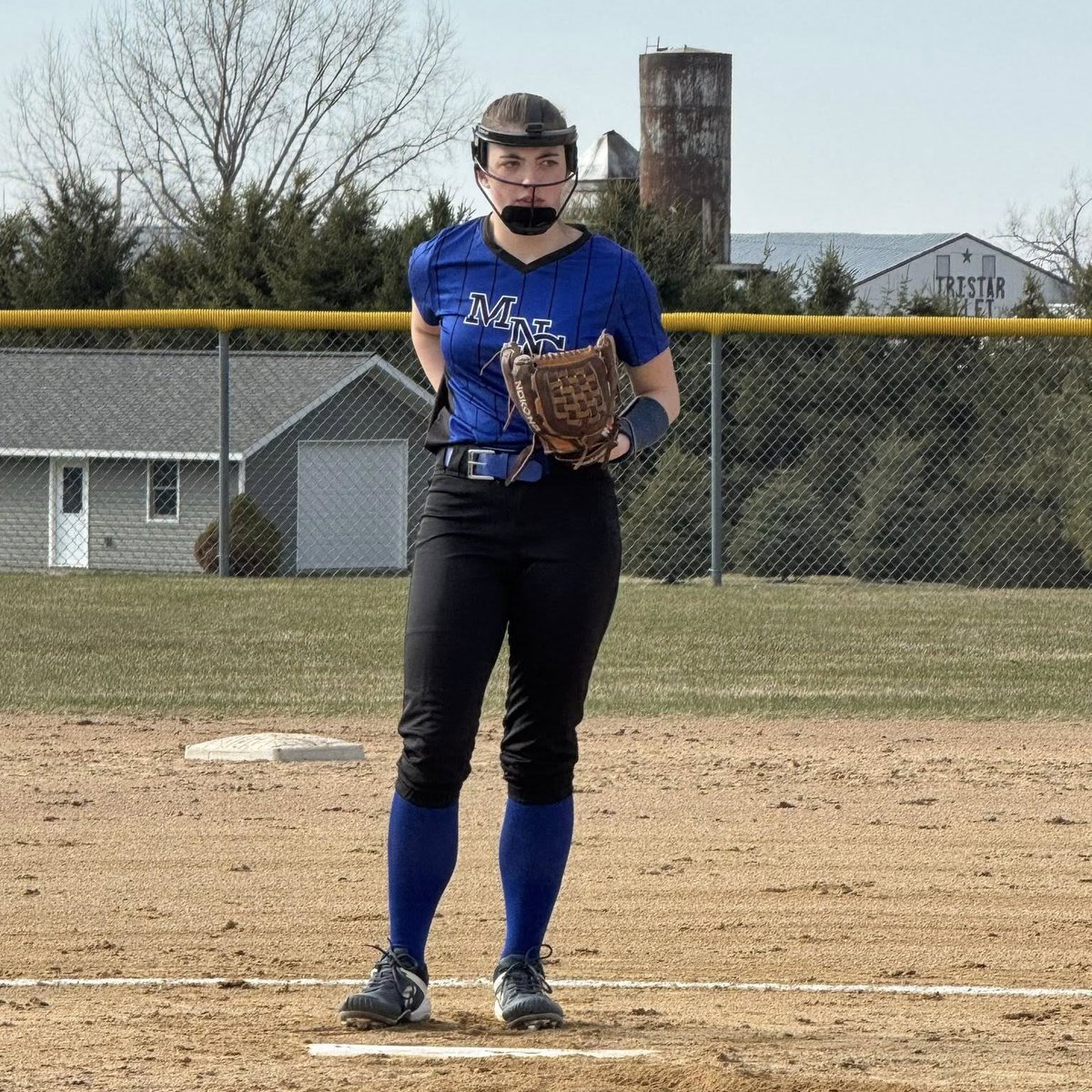 🥎 FINAL: Highland defeated Monticello/New Glarus 7-6 (in 8 innings) last night.  With the loss, MNG falls to 2-1 overall (1-1 in Six Rivers).

MNG trailed 5-3 going into the top of the 7th before scoring 3 runs to take a 6-5 lead!  Highland ended up winning in extra innings.