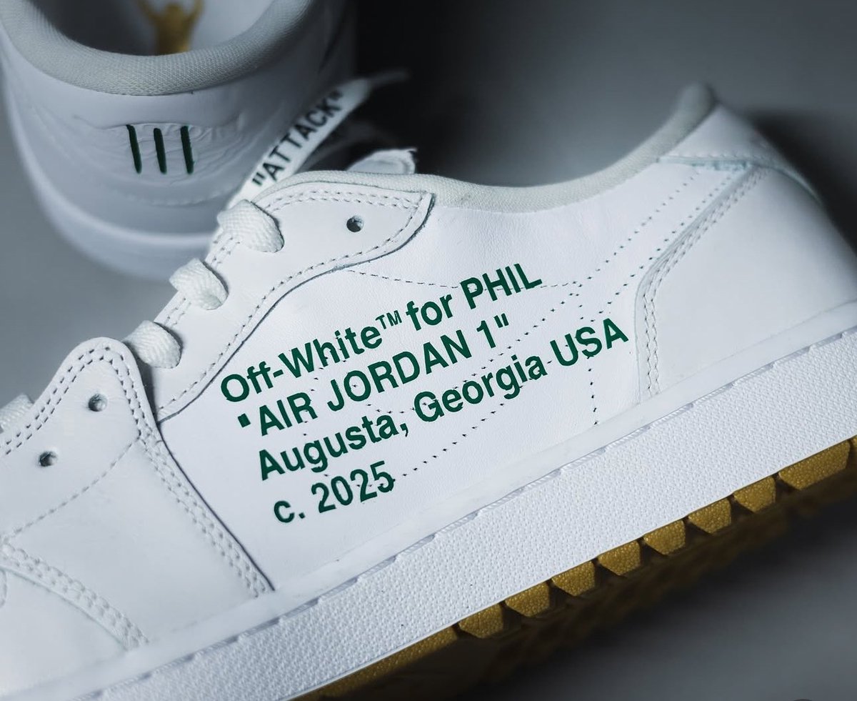 darrenrovell's tweet photo. Custom Off Whites made for Phil Mickelson by @snkrsupply801 https://t.co/wfUOPdiqiA