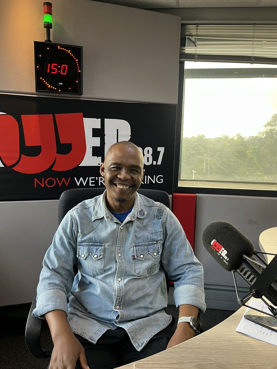 Powerfm987's tweet photo. It's Drive time...

Welcome to #POWERDrive with 
@Thabisoo, @Khanyi_Khulu and the team until 18:00.

Get in touch with us throughout the show.

☎️: 0861 987 000
📲: 083 303 7093 
📺: DSTV Channel 889
🖥Live stream: https://t.co/gIfq3iZpxr

Proudly sponsored by @RAF_SA https://t.co/kHlteblE7D