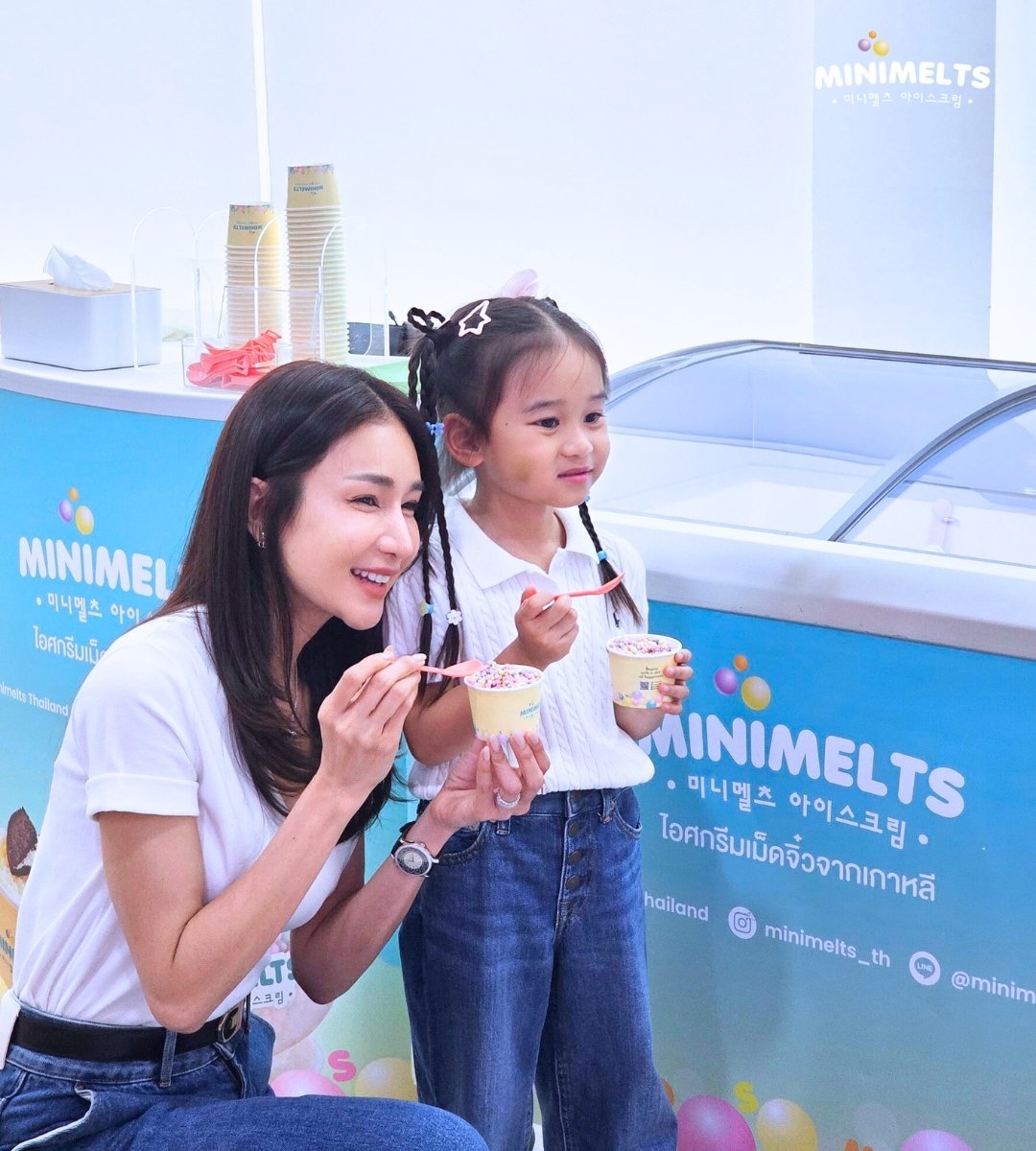 MinimeltsTH's tweet photo. ขอบคุณ K.@noeychotika
สุขสันต์วันเกิดน้องลลิณค่าา🎁🎉
💖มินิเมลท์ยินดีที่ได้มอบความสุข ความอร่อยกับเด็กๆทุกคนค่ะ

📌 รับจัดงานนอกสถานที่
Line OA : @minimelts_th

#Minimelts_th #minimelts #ไอศกรีมเม็ดจิ๋ว https://t.co/P7pGvRshUL