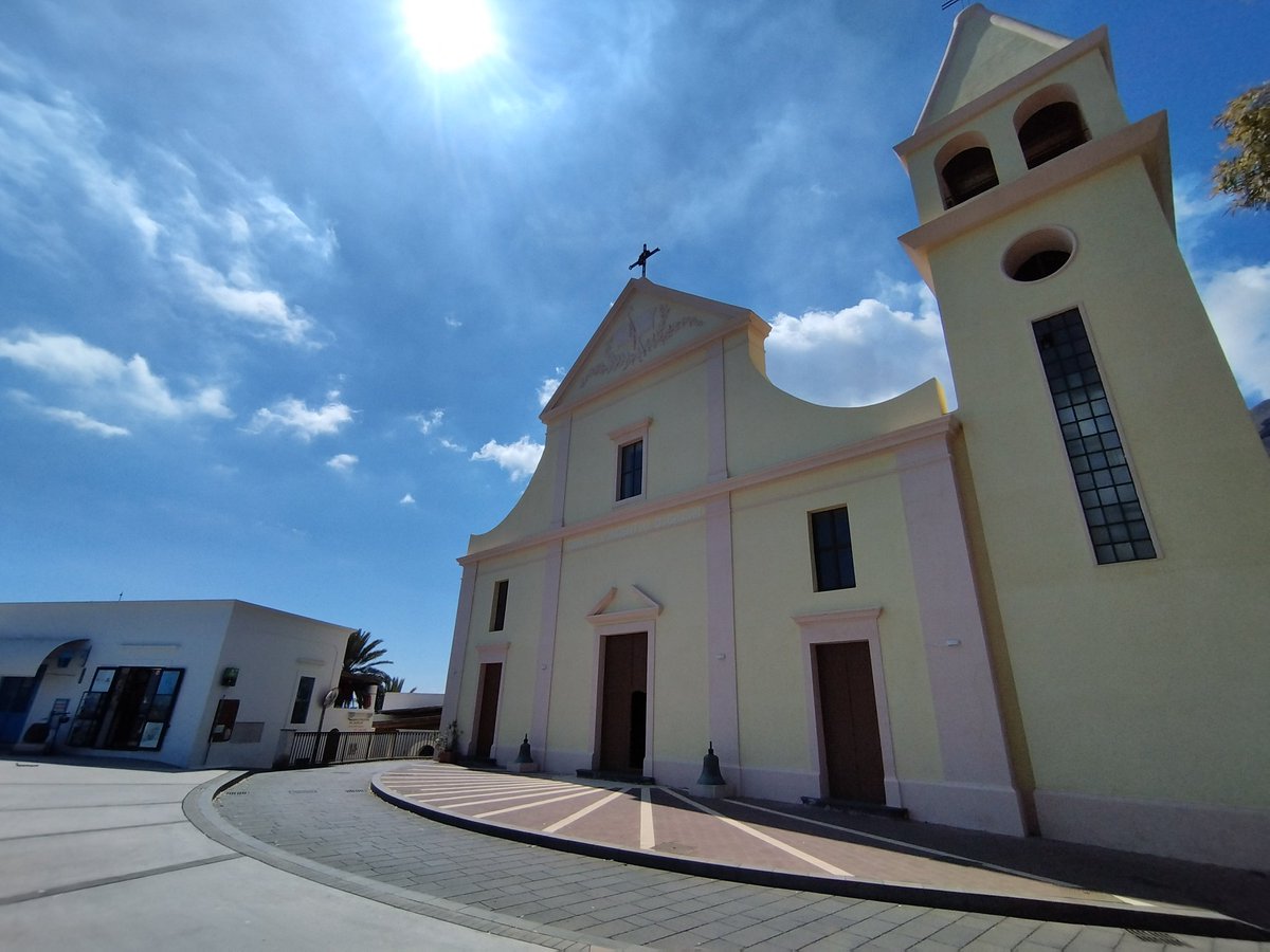 PhotoStromboli's tweet photo. Scorci del paese di #Stromboli, Isole #Eolie. https://t.co/y5RKLdvyO4